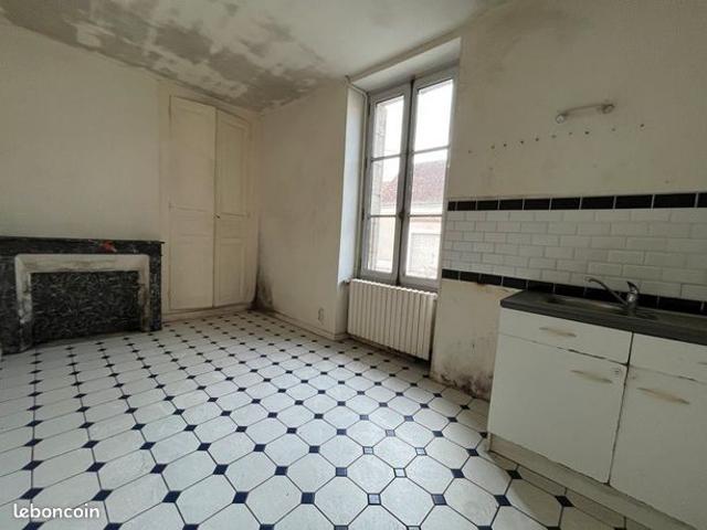 Maison vente à Châteauroux, Levroux
