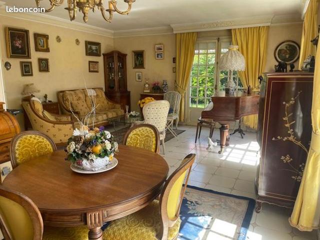 Maison vente à Palaiseau, Sainte-geneviève-des-bois