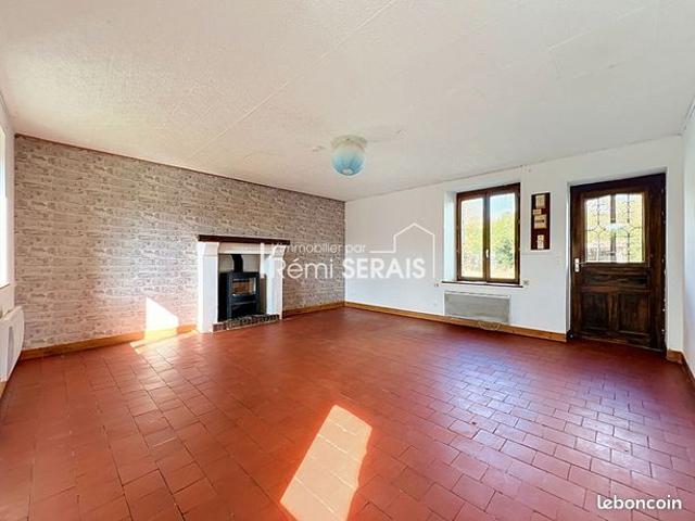 Maison vente à Le Château-d'Almenêches, Orne