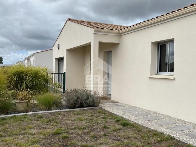 Maison vente à Saintes, Thénac