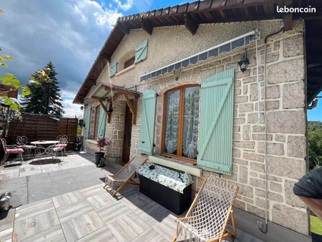 Maison vente à Figeac, Capdenac