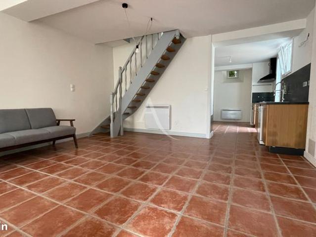 Maison vente à Rochefort, Hiers-brouage