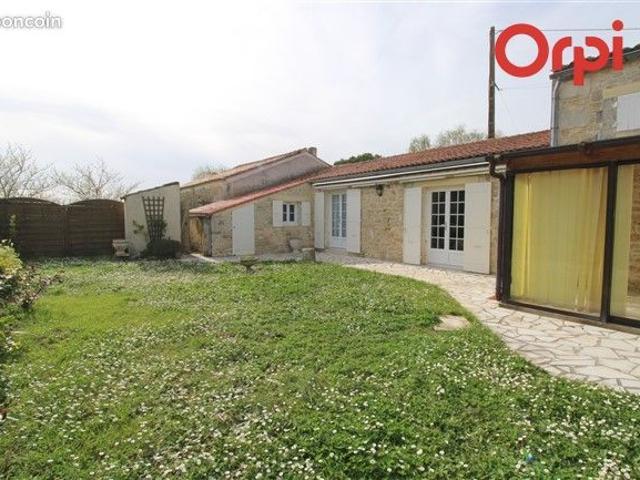 Maison vente à La Gripperie-saint-symphorien