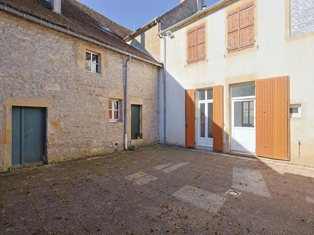Maison vente à Cosne-Cours-sur-Loire, Prémery