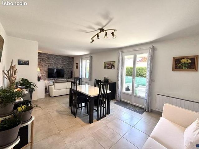 Maison vente à Saintes, Saujon