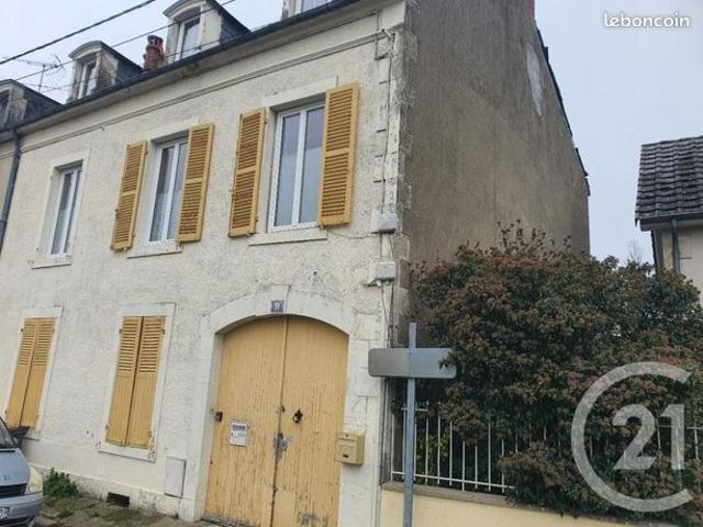 Maison vente à Saint-Amand-Montrond, Sancoins