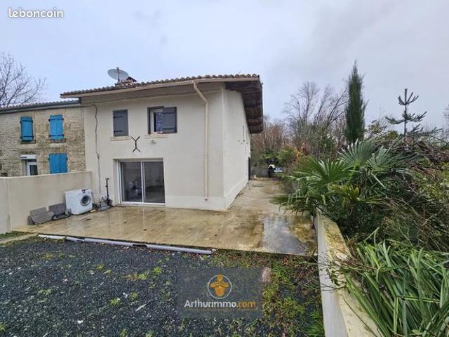 Maison vente à La Rochelle, Courçon