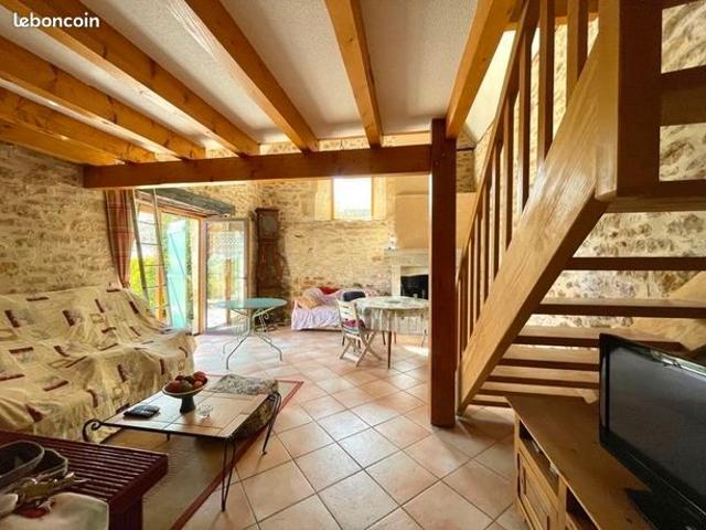 Maison vente à Figeac, Saint-michel-loubéjou