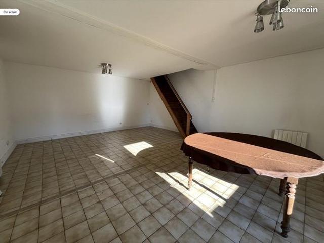 Maison vente à Confolens, Lonnes