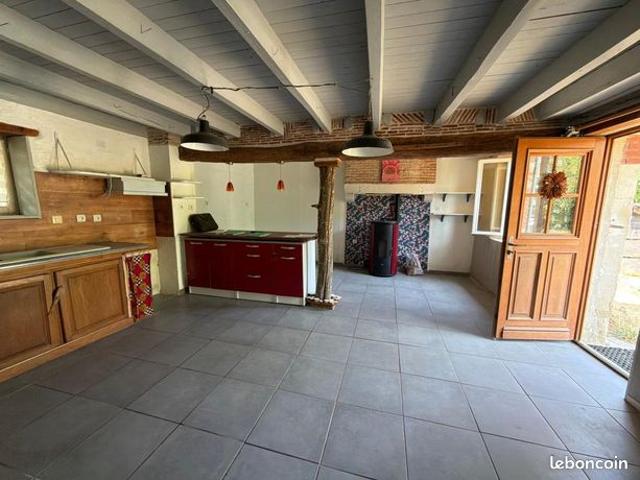 Maison vente à Saint-Amand-Montrond, Blet