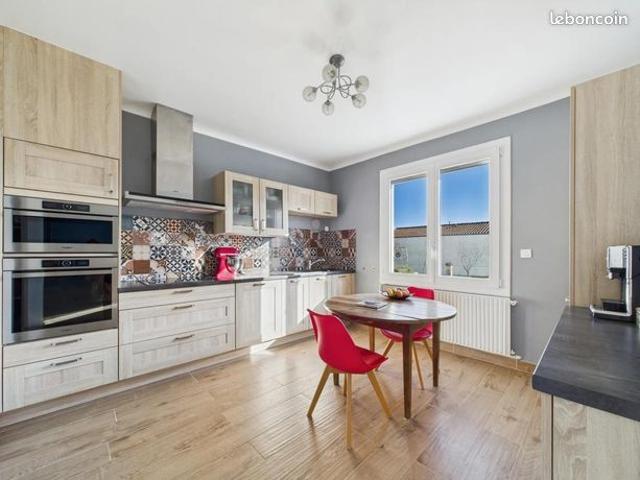 Maison vente à Préguillac, Charente-Maritime