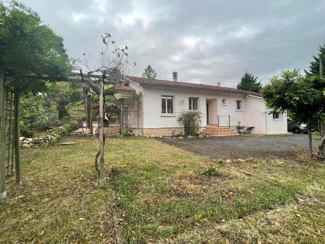 Maison location à Saint-Denis, Bon-Encontre