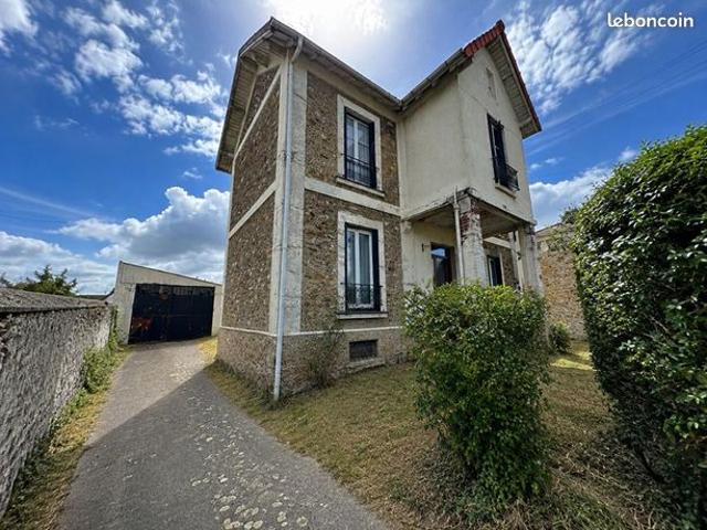 Maison vente à Évry, Montgeron