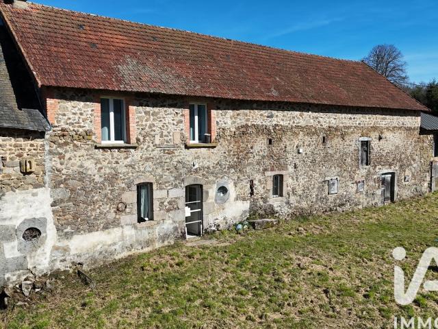 Maison vente à Les Chazeaux, Sornac