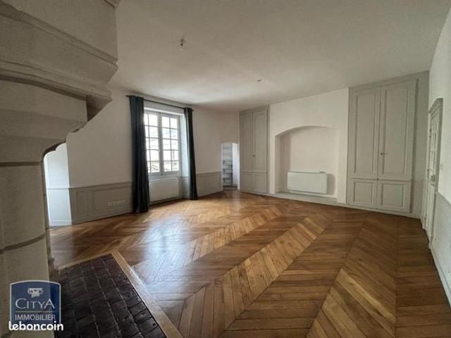 Maison vente à Saumur
