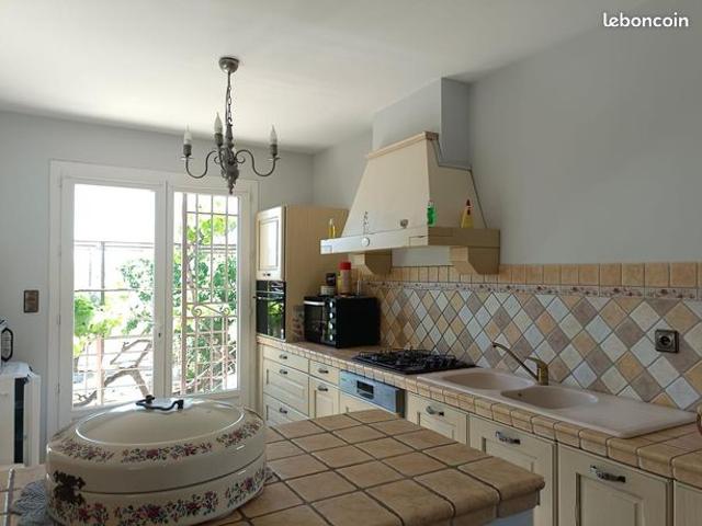 Maison vente à Nîmes, Beaucaire