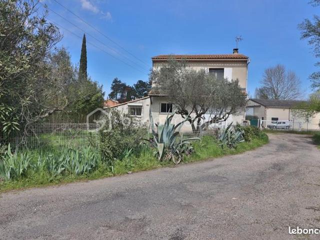 Maison vente à Nîmes, Montfrin