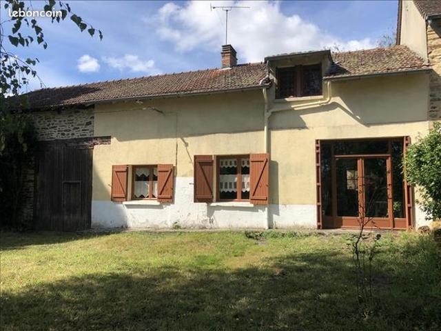 Maison vente à Nontron, Mialet