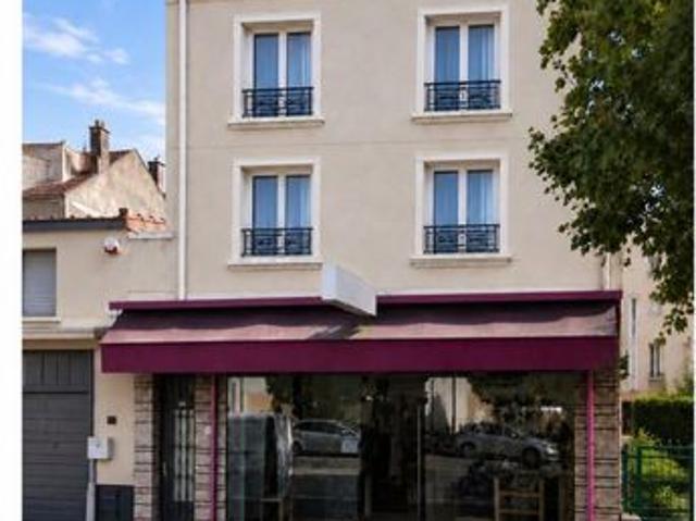 Maison vente à Dreux, Montreuil