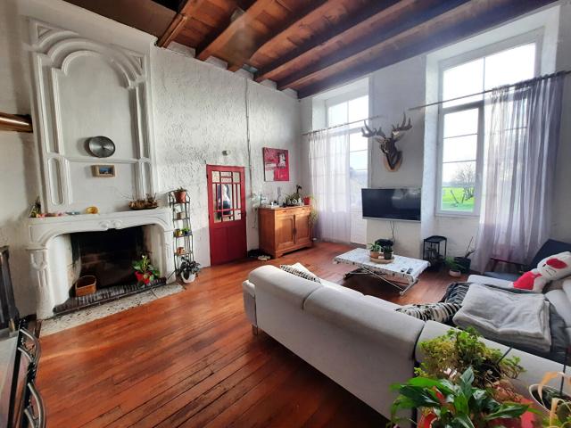 Maison vente à Saintes, Gémozac