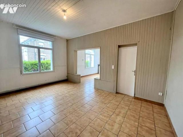 Maison vente à Valenciennes, Petite-forêt