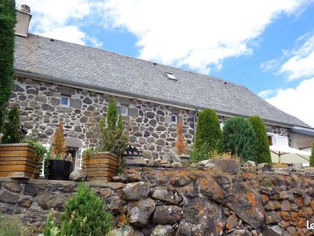 Maison vente à Saint-Flour, Laveissenet