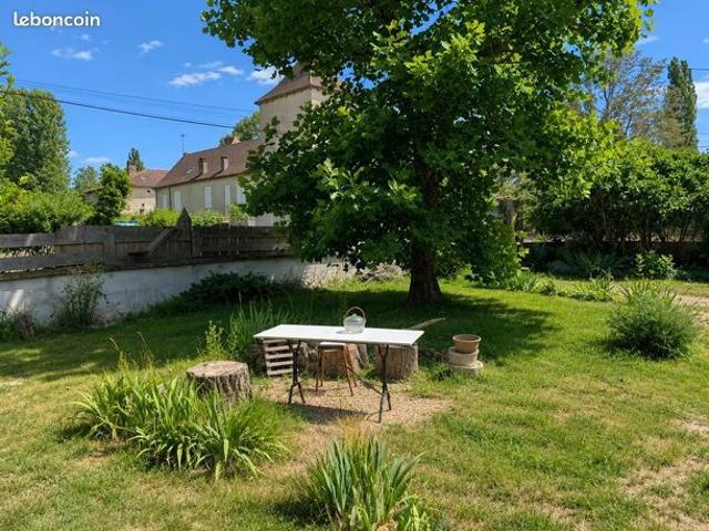 Maison vente à Gourdon, Dégagnac