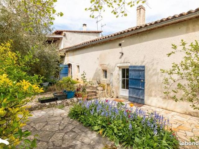 Maison vente à Saint-romain-le-noble