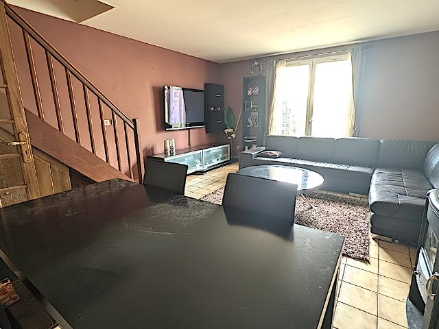 Maison vente à Évry, Petit-bourg