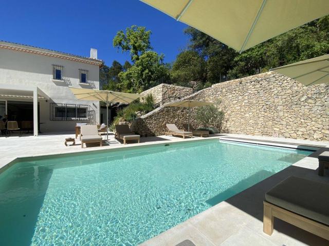 Maison vente à Aix-en-Provence, Saint-marc-jaumegarde