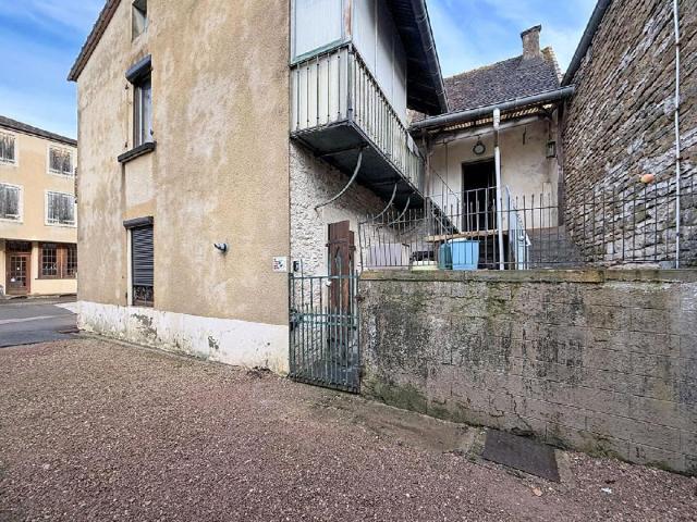 Maison vente à Salornay-sur-Guye, Saône-et-Loire