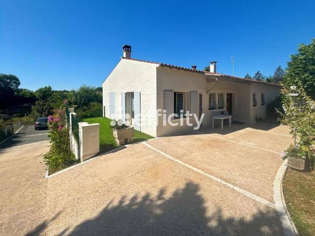 Maison vente à Saintes, Saint-césaire