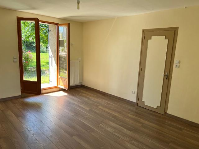 Maison location à Neufchâteau, Saint-vallier