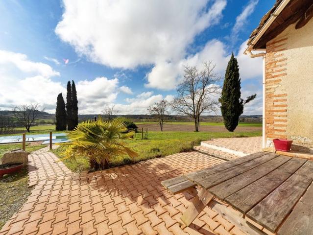 Maison vente à Castelsarrasin, Saint-amans-de-pellagal