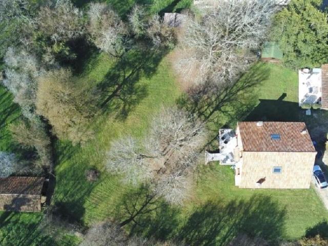 Maison vente à Confolens, Nanteuil-en-vallée