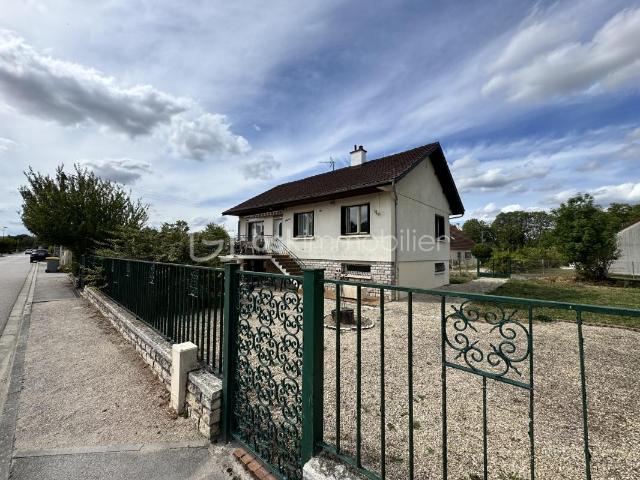 Maison vente à Dijon, Til-châtel