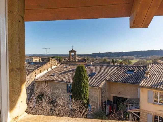 Maison vente à Nîmes, Montaren-et-saint-médiers