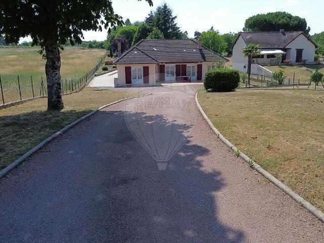 Maison vente à Cosne-Cours-sur-Loire, La Charité-sur-loire