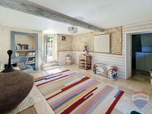 Maison vente à Chalon-sur-Saône, Fontaines