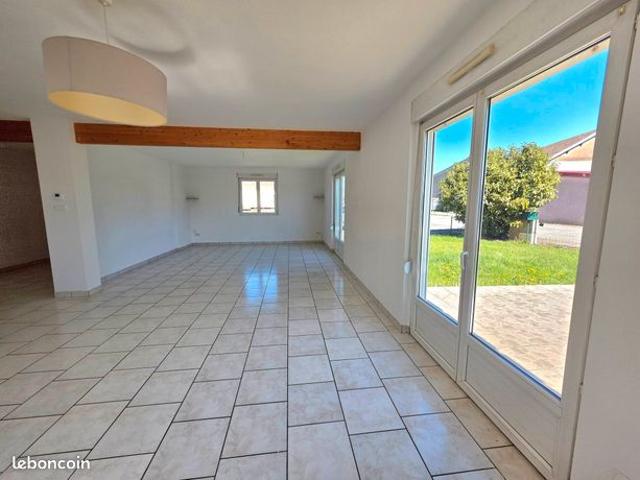Maison vente à Roanne, Luré