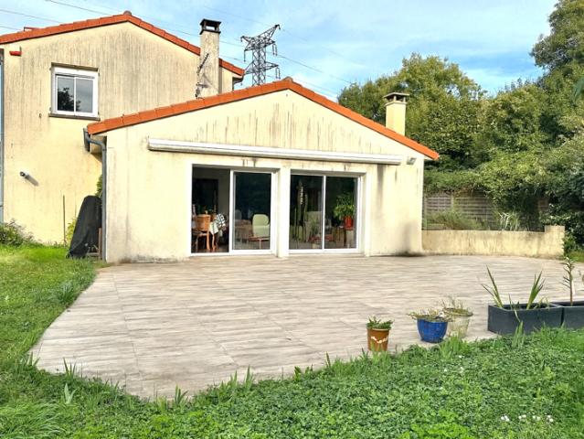 Maison vente à Poitiers, Saint-benoît