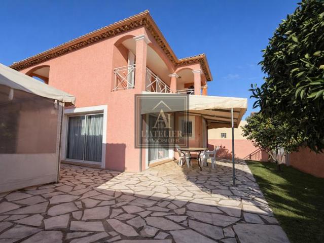 Maison vente à Arrondissement de Toulon, La Londe-les-maures