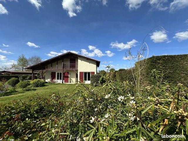 Maison vente à Mirande, Meilhan