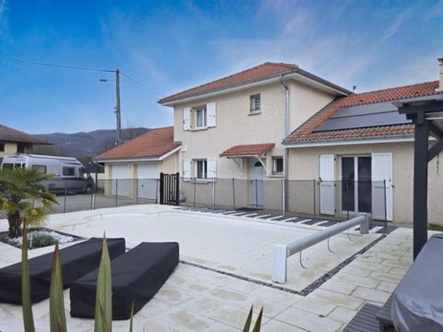 Villa vente à La Tour-du-Pin, Montalieu-vercieu