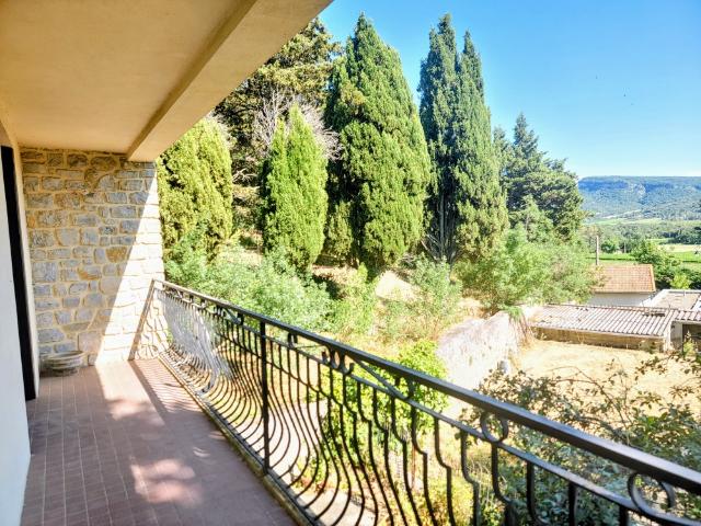 Maison vente à Narbonne, Lagrasse