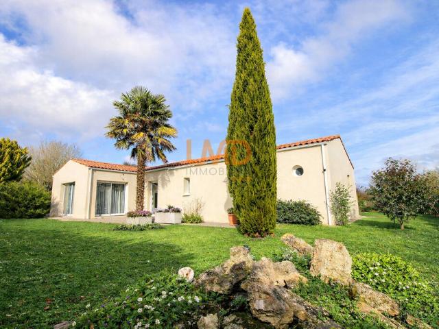 Maison vente à Saintes, Nouvelle-Aquitaine