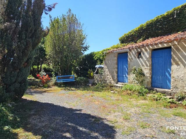 Maison vente à Fontenay-le-Comte, Xanton-chassenon