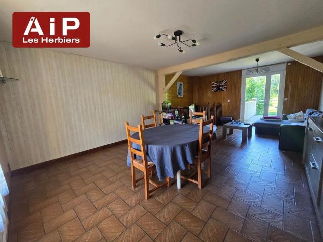 Maison vente à Fontenay-le-Comte, Le Boupère