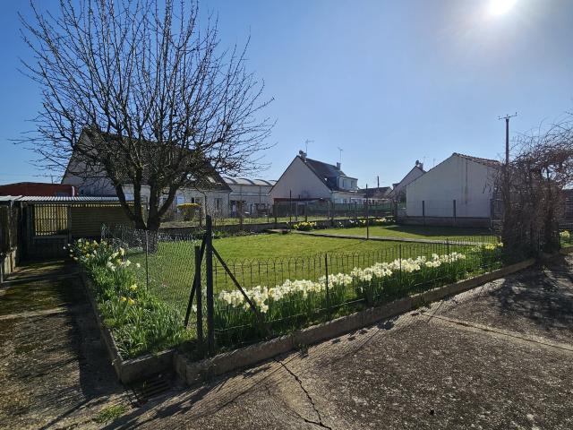 Maison vente à Chartres, Béville-le-comte