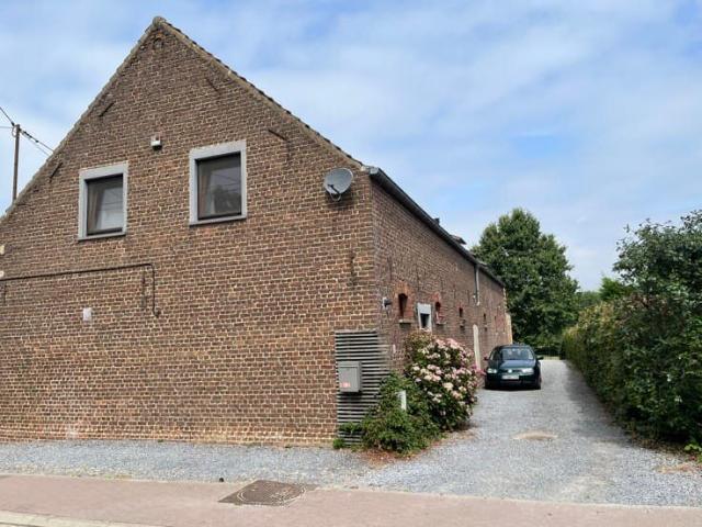 Maison location à Masnuy-saint-jean, Wallonie